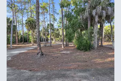 3790 1st Ave NW, Naples, FL 34120 - Photo 17