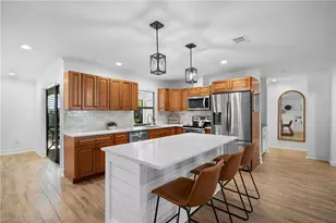 4630 McGregor Blvd, Fort Myers, FL 33901 - Photo 9