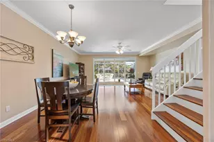 5561 Cove Cir, Naples, FL 34119 - Photo 19