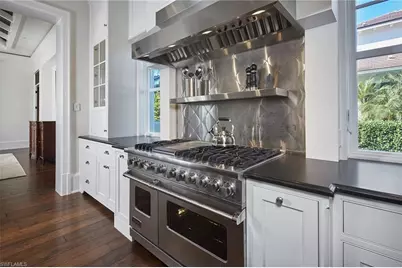 1249 Gordon River Trl, Naples, FL 34105 - Photo 11