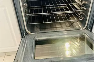 826 Wiggins Pass Rd, Naples, FL 34110 - Photo 9