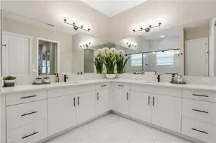 11394 Jacaranda Dr, Naples, FL 34120 - Photo 19