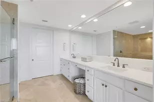 265 Indies Way, Naples, FL 34110 - Photo 19