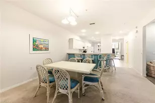 4843 Hampshire Ct, Naples, FL 34112 - Photo 7