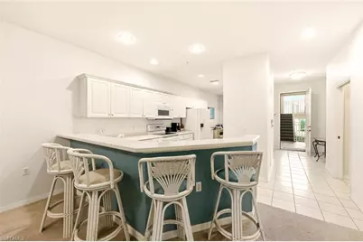 4843 Hampshire Ct #106, Naples, FL 34112 - Photo 5