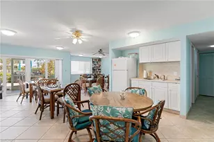 860 Panama Ct, Marco Island, FL 34145 - Photo 33