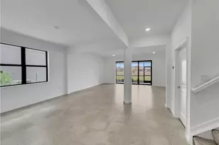 3748 Passion Vine Dr, Alva, FL 33920 - Photo 5