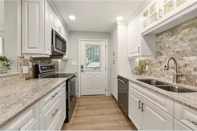 222 Harbour Dr #218, Naples, FL 34103 - Photo 13