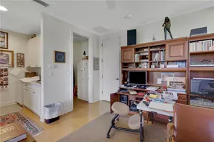 435 Terracina Way, Naples, FL 34119 - Photo 25