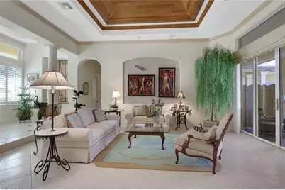 435 Terracina Way, Naples, FL 34119 - Photo 5