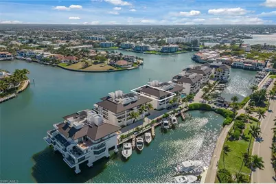 4400 Gulf Shore Blvd N #4-405, Naples, FL 34103 - Photo 5