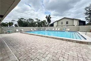 13345 Broadhurst Loop, Fort Myers, FL 33919 - Photo 7