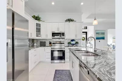 2007 22nd Ave NE, Naples, FL 34120 - Photo 11