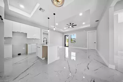762 Bianca Ave S, Lehigh Acres, FL 33974 - Photo 13