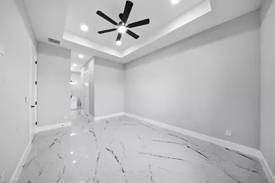 762 Bianca Ave S, Lehigh Acres, FL 33974 - Photo 17