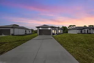 762 Bianca Ave S, Lehigh Acres, FL 33974 - Photo 3