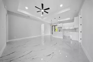 762 Bianca Ave S, Lehigh Acres, FL 33974 - Photo 11