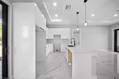 764 Bianca Ave S, Lehigh Acres, FL 33974 - Photo 5