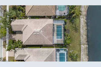 28330 Moray Dr, Bonita Springs, FL 34135 - Photo 27