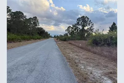 521 Fitch Ave, Lehigh Acres, FL 33972 - Photo 3