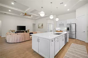 9774 Everglades Dr, Naples, FL 34120 - Photo 7