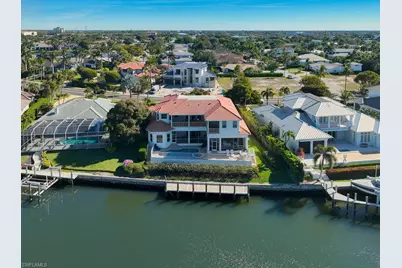 4419 Crayton Rd, Naples, FL 34103 - Photo 13