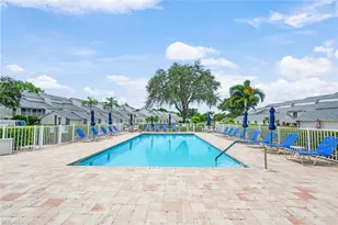 470 Country Hollow Ct, Naples, FL 34104 - Photo 31