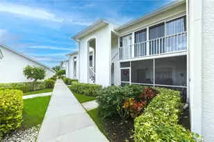 470 Country Hollow Ct, Naples, FL 34104 - Photo 3