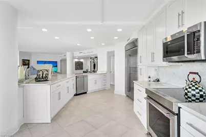 4041 Gulf Shore Blvd N #907, Naples, FL 34103 - Photo 15