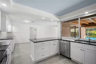 5091 Westminster Dr, Fort Myers, FL 33919 - Photo 9