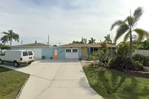 864 SE 41st St, Cape Coral, FL 33904 - Photo 1