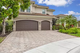 2941 Azure Bay Ct, Naples, FL 34119 - Photo 5