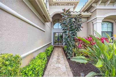 2941 Azure Bay Ct, Naples, FL 34119 - Photo 7