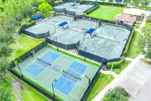 2941 Azure Bay Ct, Naples, FL 34119 - Photo 43