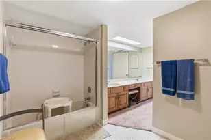 11 Bluebill Ave, Naples, FL 34108 - Photo 19