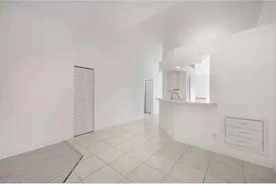 815 Gulf Pavilion Dr #206, Naples, FL 34108 - Photo 15