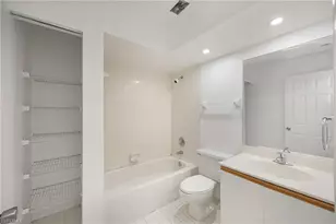 815 Gulf Pavilion Dr, Naples, FL 34108 - Photo 19