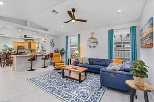 794 95th Ave N, Naples, FL 34108 - Photo 1