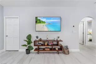 794 95th Ave N, Naples, FL 34108 - Photo 11