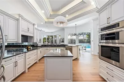 538 Riviera Dr, Naples, FL 34103 - Photo 5