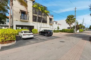 340 12th Ave S, Naples, FL 34102 - Photo 7