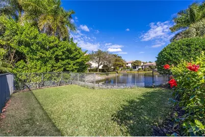 2277 Residence Cir, Naples, FL 34105 - Photo 33