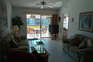 185 Grand Oaks Way, Naples, FL 34110 - Photo 9