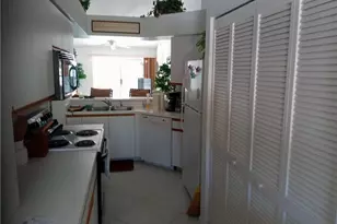 185 Grand Oaks Way, Naples, FL 34110 - Photo 23