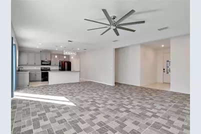 6412 Estero Bay Dr, Fort Myers, FL 33908 - Photo 3