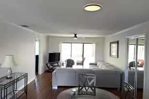 632 Victoria Dr, Cape Coral, FL 33904 - Photo 11