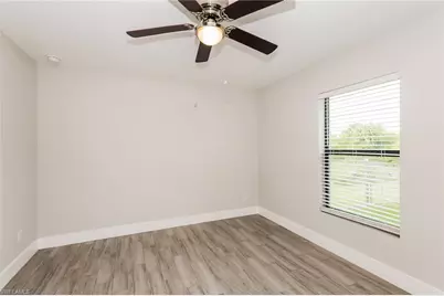 524 Lone Star Ln, Lehigh Acres, FL 33974 - Photo 13