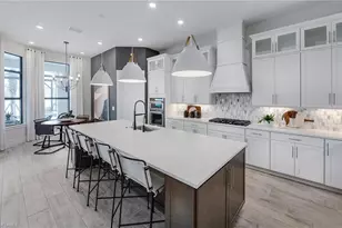 2011 Don Benito Wy, Naples, FL 34120 - Photo 9