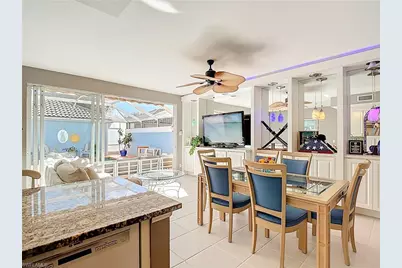 6186 Towncenter Cir, Naples, FL 34119 - Photo 15
