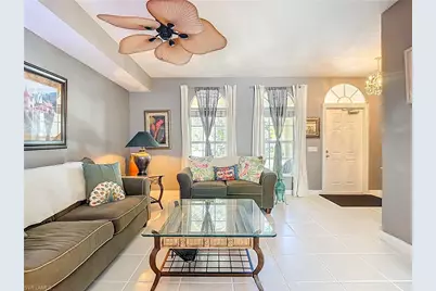 6186 Towncenter Cir, Naples, FL 34119 - Photo 11